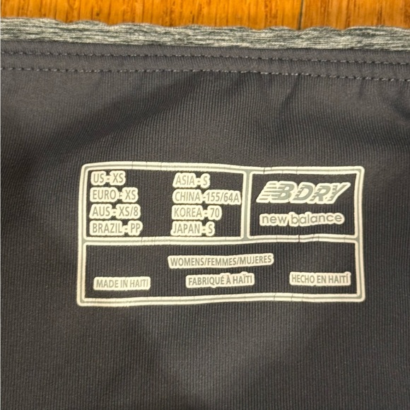 New Balance Gray Athletic Leggings Women’s Size XS - Picture 3 of 5
